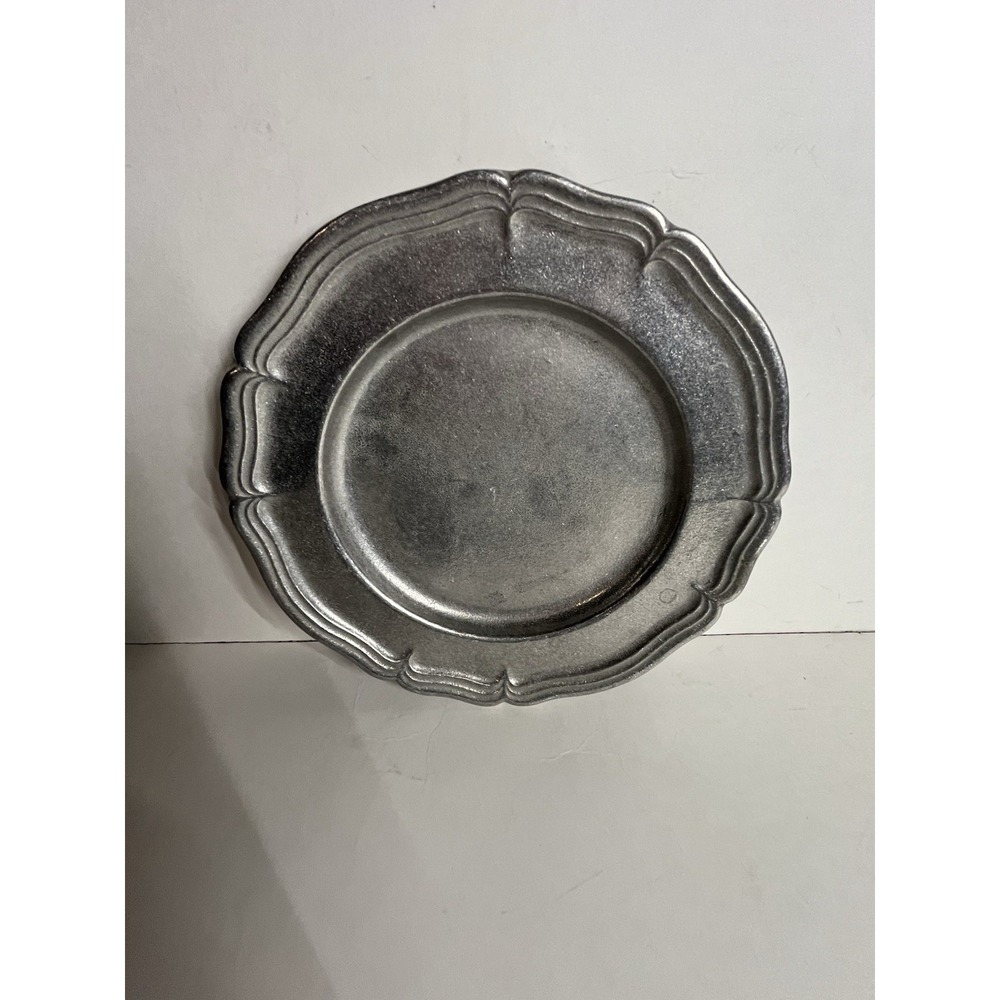 WILTON PEWTER‎ PLATE PLATTER - Round Scallop Pewter Serving Plate 9 Inch